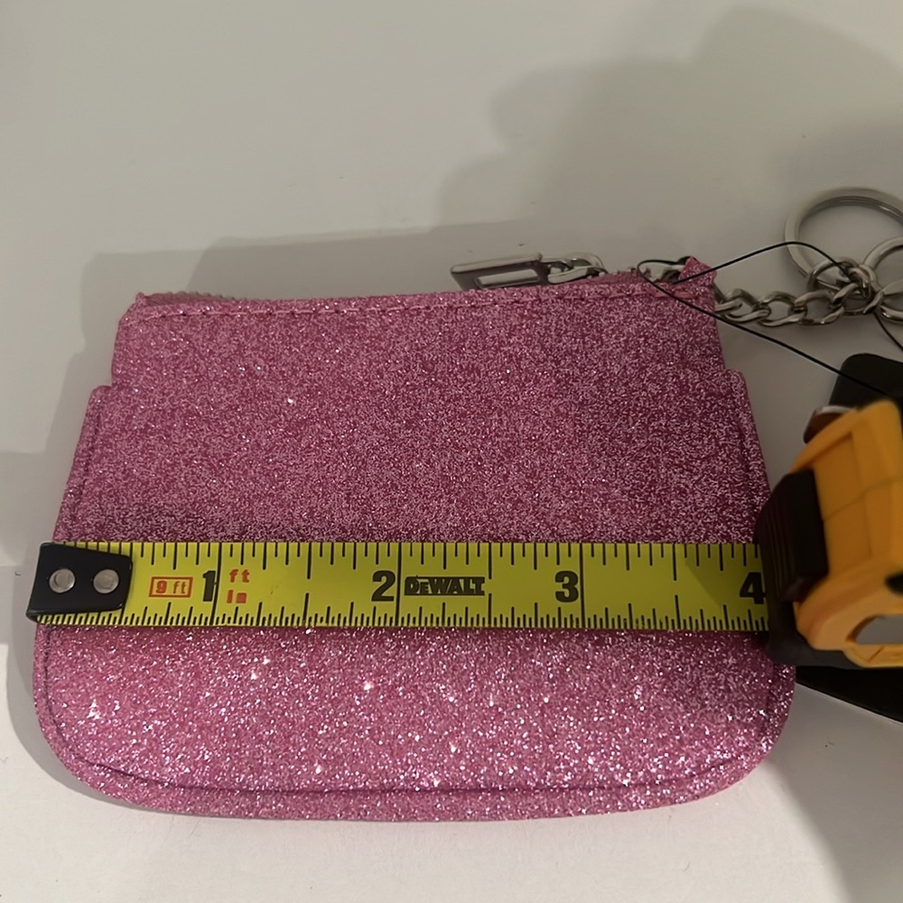 👛Cute GUESS Keychain Coinpurse - Picture 7 of 16